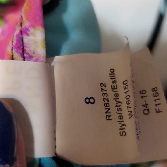 Island Escape Floral Tankini Top Size 8 - Picture 5 of 5